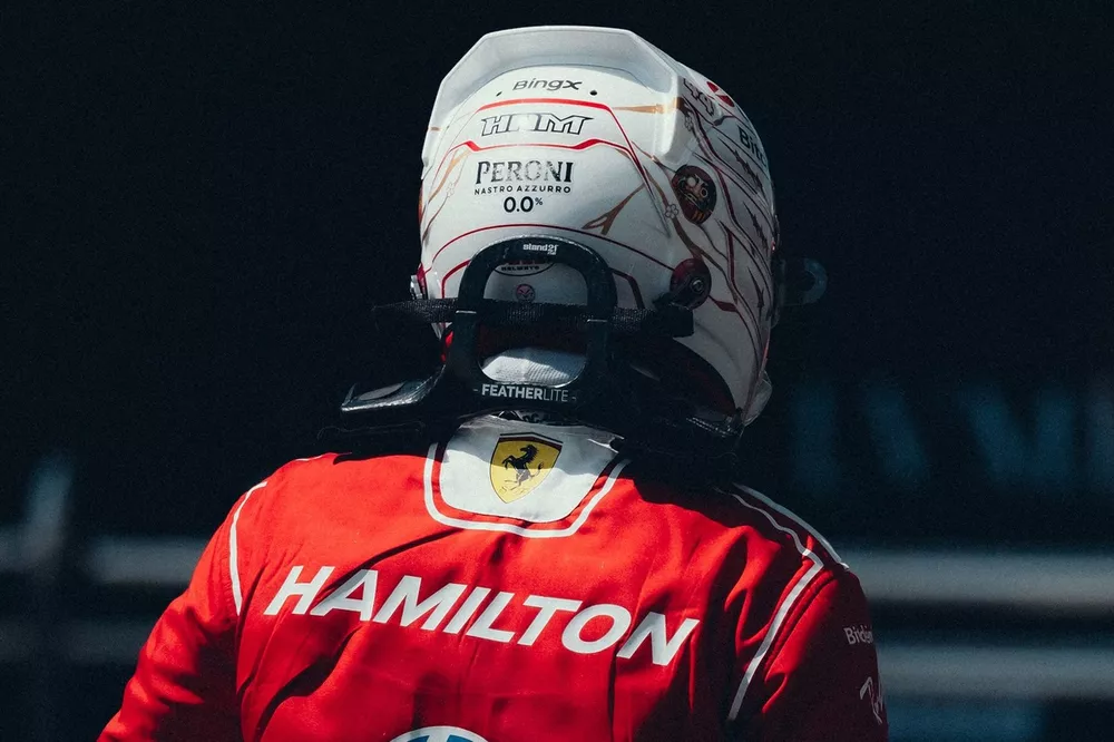 Hamilton, Pirelli için kritik lastik testini tamamladı