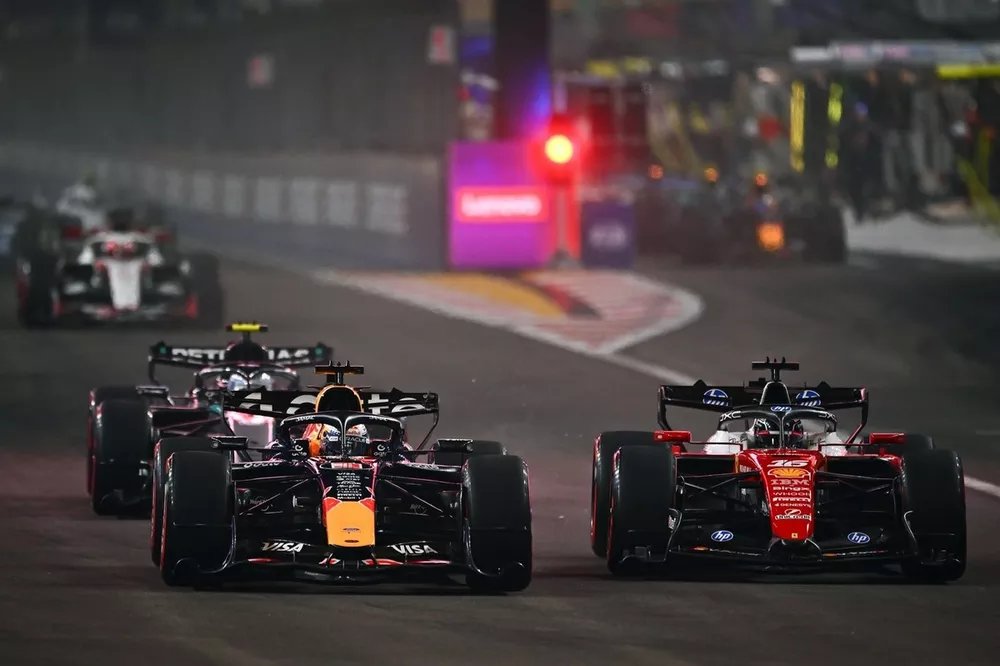 Leclerc açıkladı: İlk virajda Verstappen’i neden geçemedi?