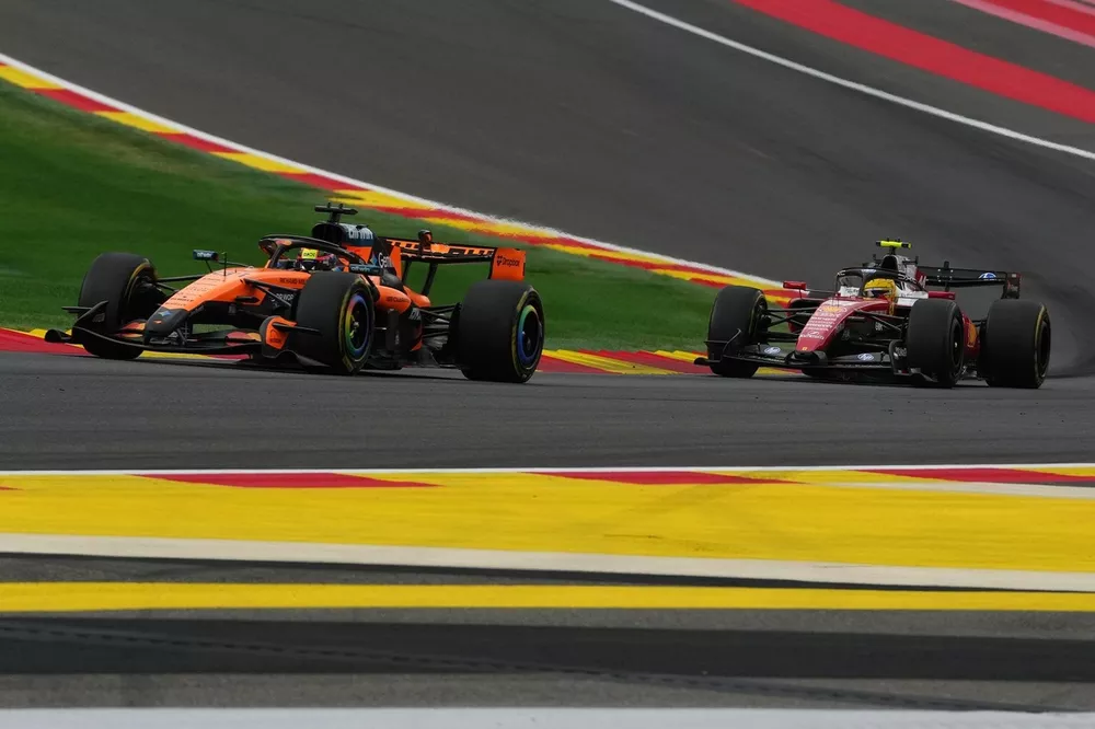 McLaren: "Ferrari'nin güncelleme hızının kaynağını anlamaya çalışıyoruz"