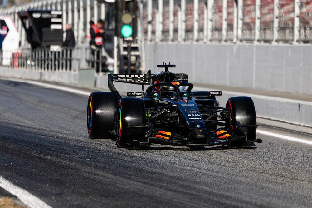 Norris: "2026 araçları bazen F2 aracı gibi hissettiriyor"